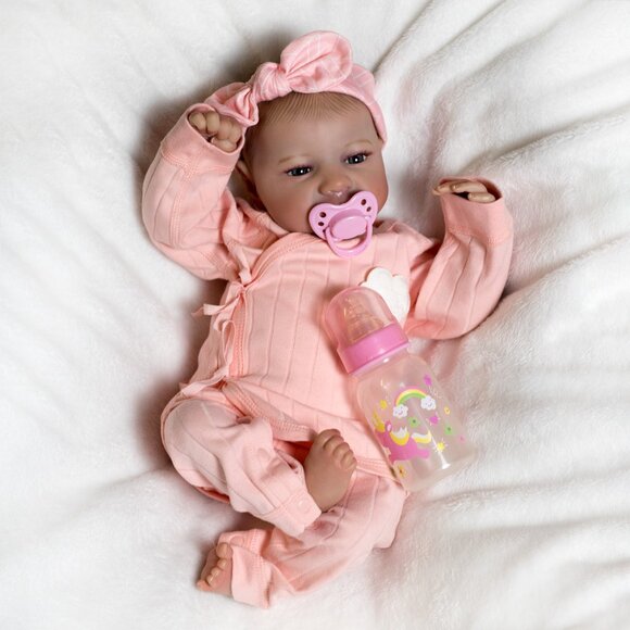 Lifelike Reborn Baby Dolls Newborn Girl Doll Vinyl Silicone Doll Soft Cloth Body - Picture 4 of 6